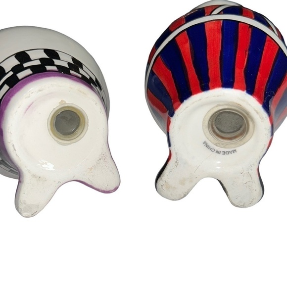 Vintage Chefs Husband and Wife Hand Painted Salt and Pepper Shakers - Picture 8 of 9